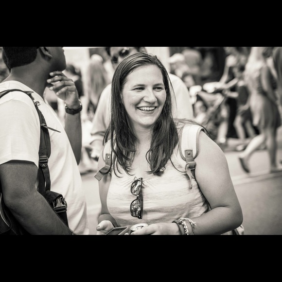 Meet your Posher, Sarah - Picture 3 of 8